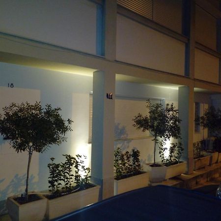 Beautiful Studio Next To Ancient Stadium Athen Exterior foto